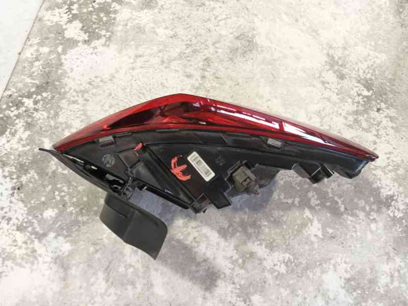 Recambio de piloto trasero izquierdo para skoda octavia iv (nx3, nn3, pv3) 1.5 tsi referencia OEM IAM   