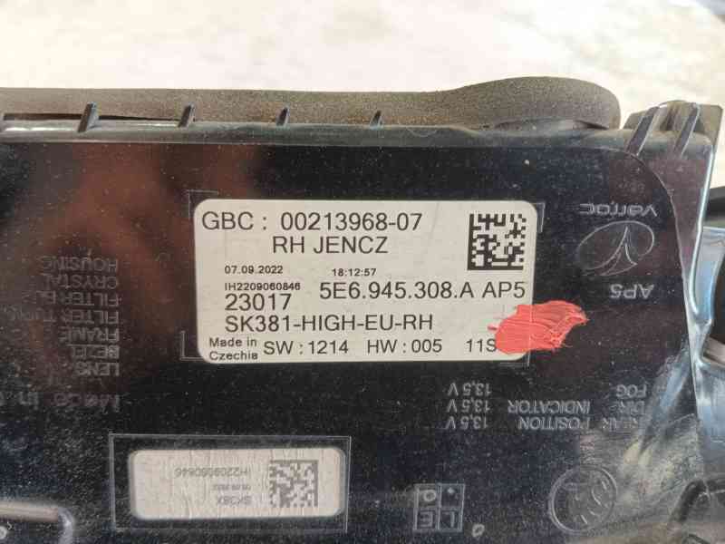 Recambio de piloto trasero derecho interior para skoda octavia iv (nx3, nn3, pv3) 1.5 tsi referencia OEM IAM   