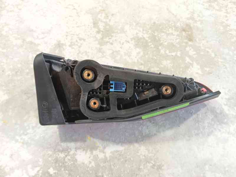 Recambio de piloto trasero derecho interior para skoda octavia iv (nx3, nn3, pv3) 1.5 tsi referencia OEM IAM   