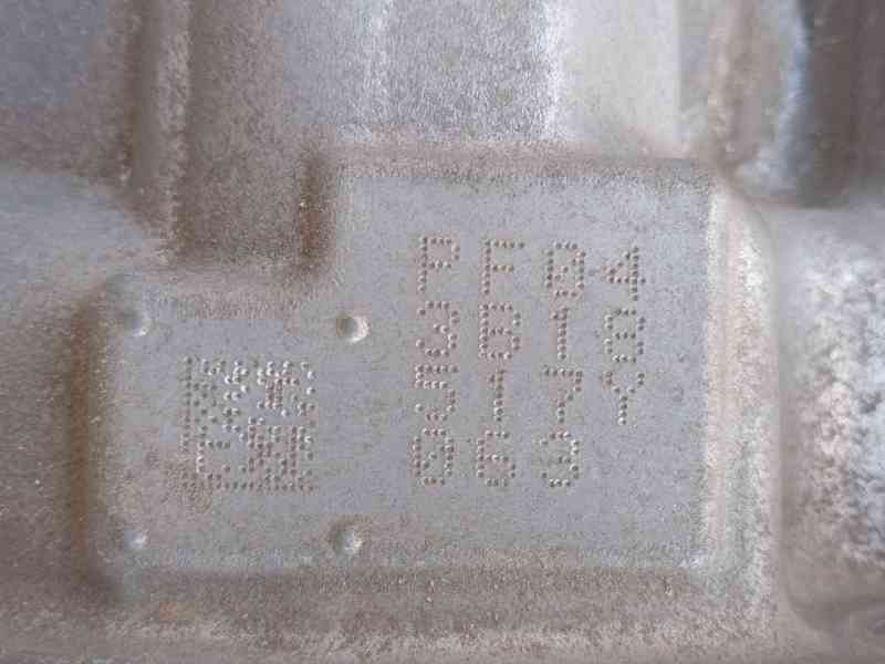 Recambio de caja cambios para toyota c-hr (_x1_) 1.8 hybrid (zyx10_, zyx11_) referencia OEM IAM 3040010040 PF04 