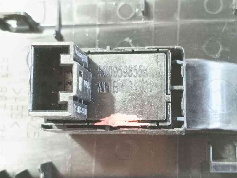 Recambio de mando elevalunas trasero izquierdo para skoda octavia iv (nx3, nn3, pv3) 1.5 tsi referencia OEM IAM   