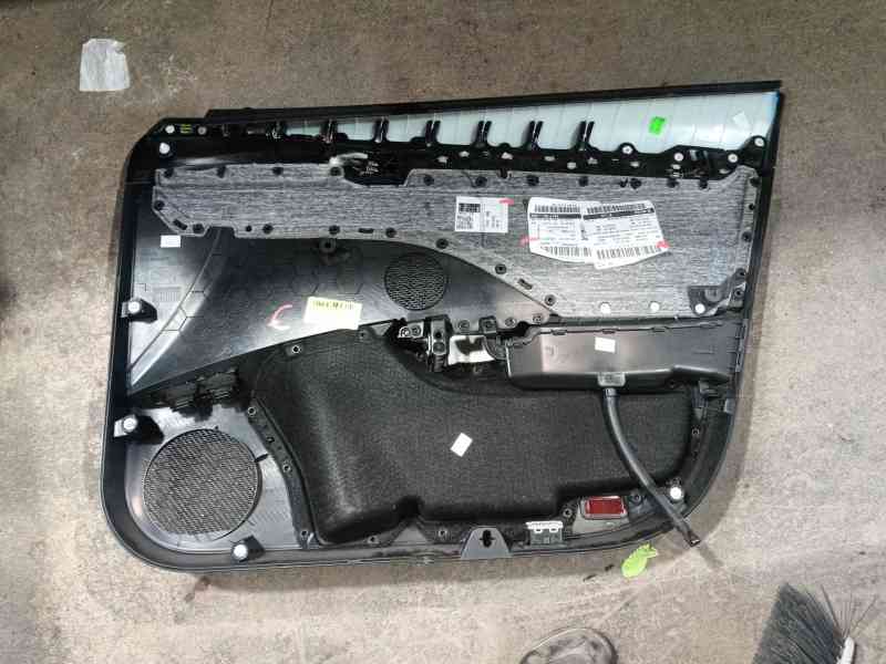Recambio de guarnecido puerta delantera izquierda para skoda octavia iv (nx3, nn3, pv3) 1.5 tsi referencia OEM IAM   
