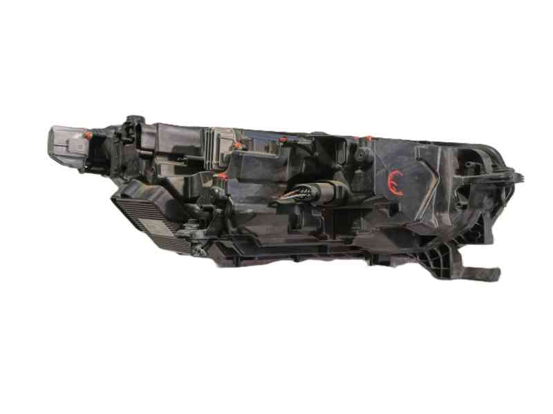 Recambio de faro izquierdo para skoda octavia iv (nx3, nn3, pv3) 1.5 tsi referencia OEM IAM   