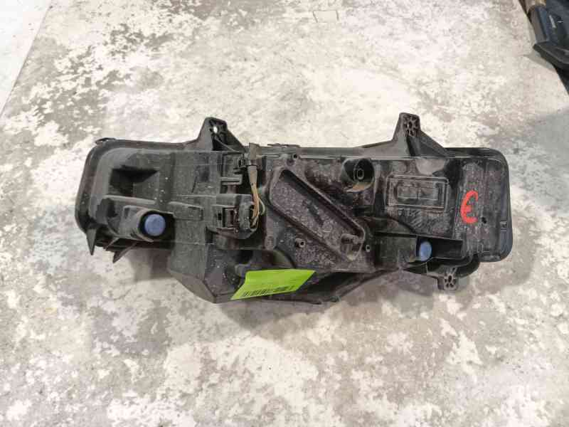Recambio de faro antiniebla derecho para skoda octavia iv (nx3, nn3, pv3) 1.5 tsi referencia OEM IAM   