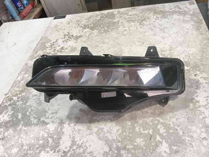 Recambio de faro antiniebla izquierdo para skoda octavia iv (nx3, nn3, pv3) 1.5 tsi referencia OEM IAM   