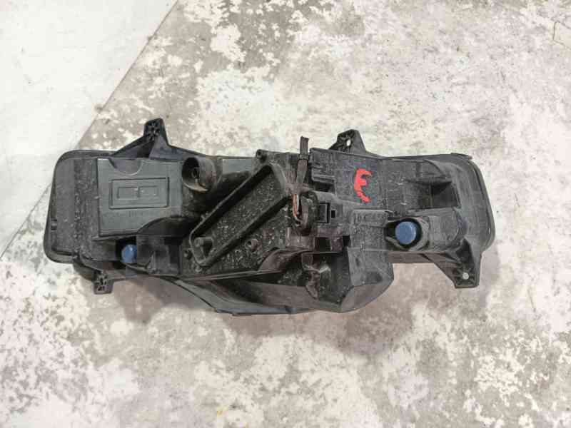 Recambio de faro antiniebla izquierdo para skoda octavia iv (nx3, nn3, pv3) 1.5 tsi referencia OEM IAM   