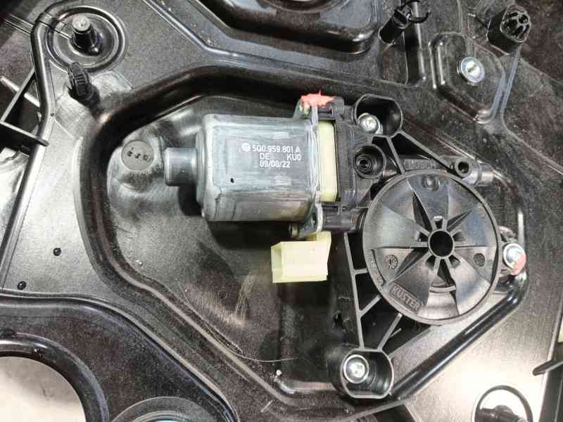 Recambio de elevalunas delantero izquierdo para skoda octavia iv (nx3, nn3, pv3) 1.5 tsi referencia OEM IAM   