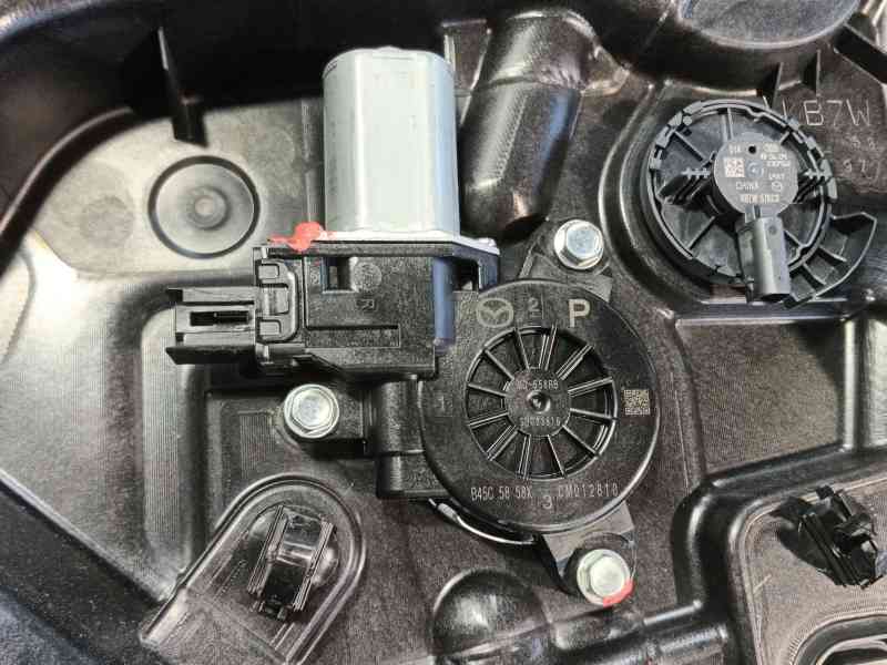 Recambio de elevalunas delantero derecho para mazda cx-5 (kf) 2.0 referencia OEM IAM KB7W58590  
