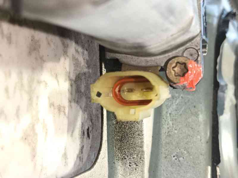 Recambio de elevalunas delantero derecho para kia sportage ii (je_, km_) 2.0 crdi referencia OEM IAM 824021F010  