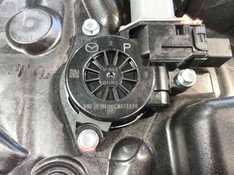 Recambio de elevalunas trasero izquierdo para mazda cx-5 (kf) 2.0 referencia OEM IAM KB7W73590  