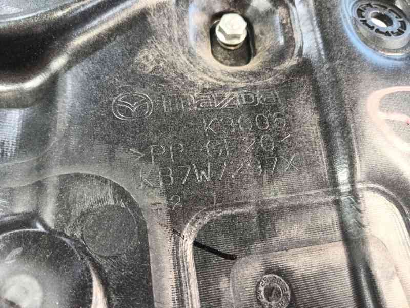 Recambio de elevalunas trasero derecho para mazda cx-5 (kf) 2.0 referencia OEM IAM KB7W72590  