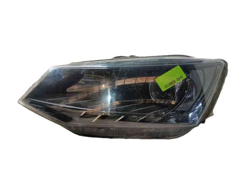 Recambio de faro izquierdo para skoda fabia iii (nj3) 1.2 tsi referencia OEM IAM 6V1941015B 1EL01182421 