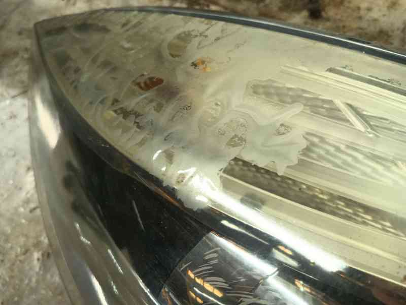 Recambio de faro derecho para renault grand scénic iii (jz0/1_) 1.5 dci referencia OEM IAM 260108250R  