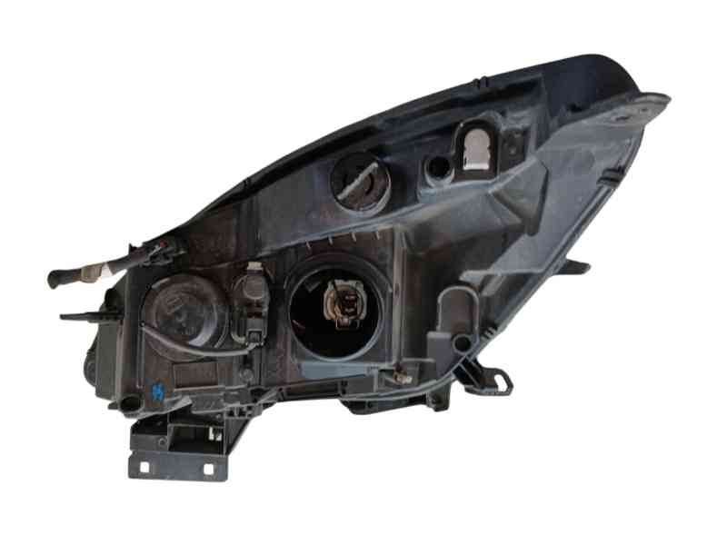 Recambio de faro derecho para renault grand scénic iii (jz0/1_) 1.5 dci referencia OEM IAM 260108250R  