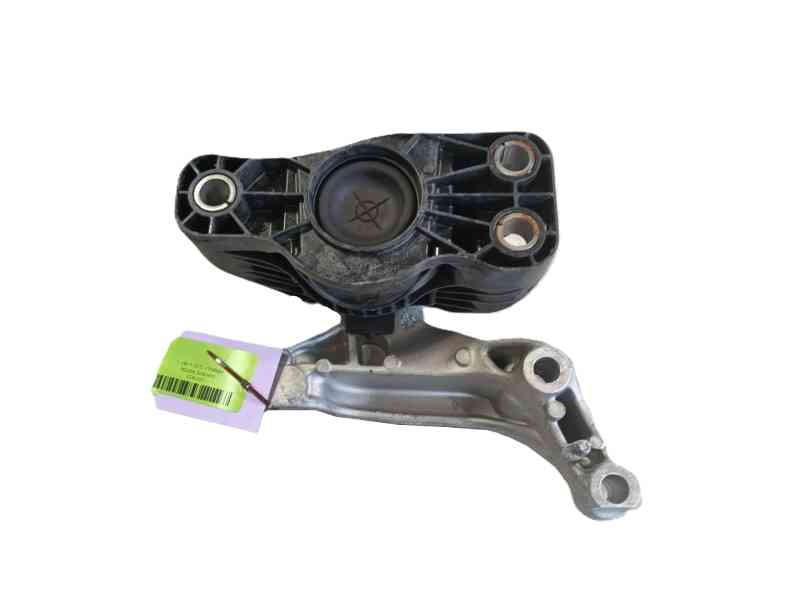 Recambio de soporte motor para renault clio v (b7_) 1.6 e-tech 145 (b7mu) referencia OEM IAM   
