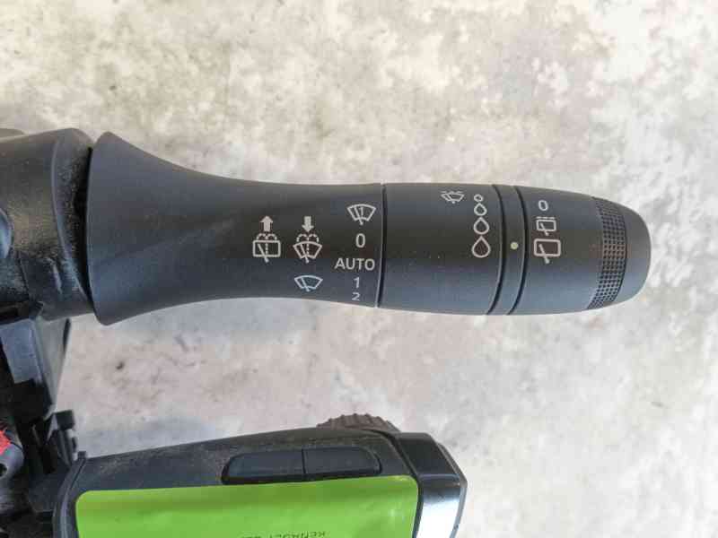 Recambio de mando multifuncion para renault clio v (b7_) 1.6 e-tech 145 (b7mu) referencia OEM IAM   