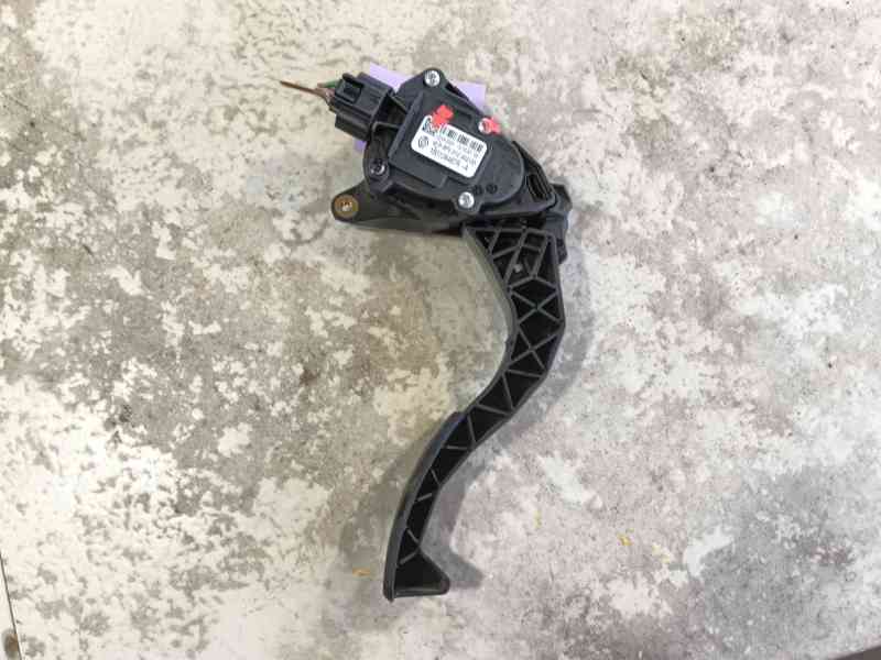 Recambio de pedal acelerador para renault clio v (b7_) 1.6 e-tech 145 (b7mu) referencia OEM IAM   