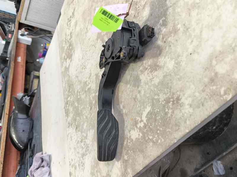Recambio de pedal acelerador para renault clio v (b7_) 1.6 e-tech 145 (b7mu) referencia OEM IAM   