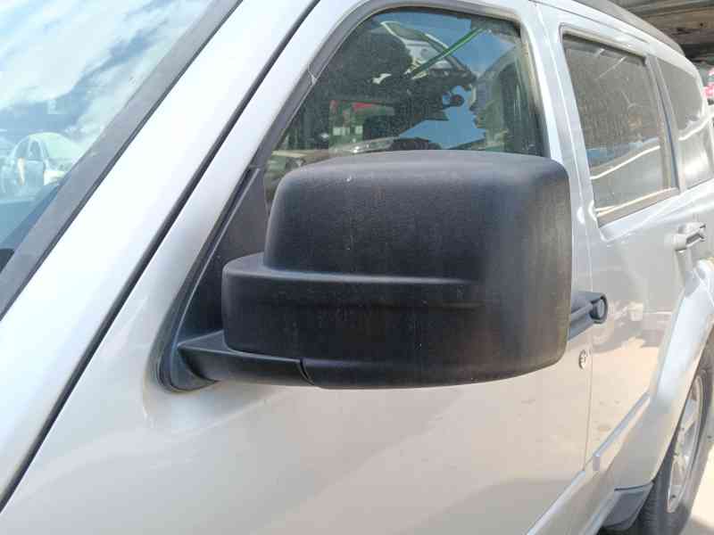 Recambio de espejo retrovisor izquierdo para dodge nitro 2.8 crd 4wd referencia OEM IAM   