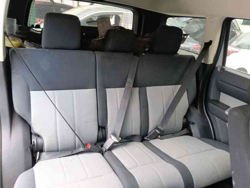 Recambio de cinturon seguridad trasero izquierdo para dodge nitro 2.8 crd 4wd referencia OEM IAM   