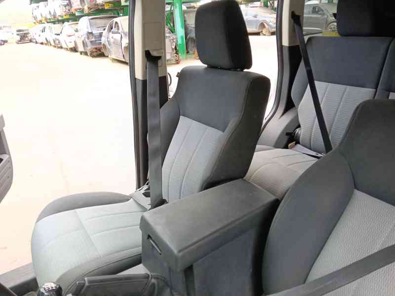 Recambio de asiento delantero derecho para dodge nitro 2.8 crd 4wd referencia OEM IAM   