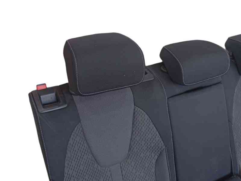 Recambio de asientos traseros para skoda octavia iv (nx3, nn3, pv3) 1.5 tsi referencia OEM IAM   