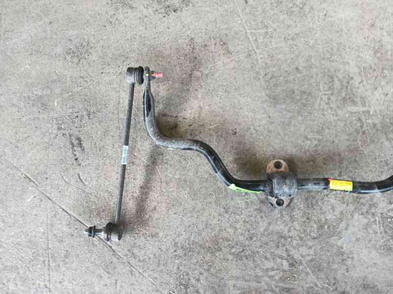 Recambio de barra estabilizadora delantera para kia niro ii (sg2) 1.6 gdi plug-in hybrd referencia OEM IAM   