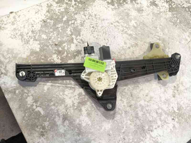 Recambio de elevalunas delantero izquierdo para renault clio v (b7_) 1.6 e-tech 145 (b7mu) referencia OEM IAM 0  