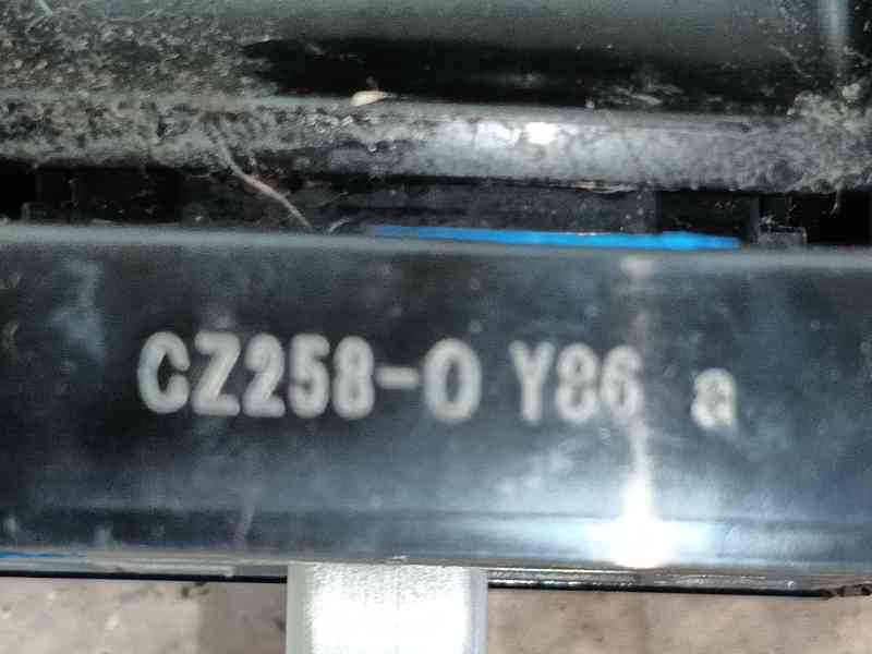 Recambio de boton freno mano para toyota c-hr (_x1_) 1.8 hybrid (zyx10_, zyx11_) referencia OEM IAM   