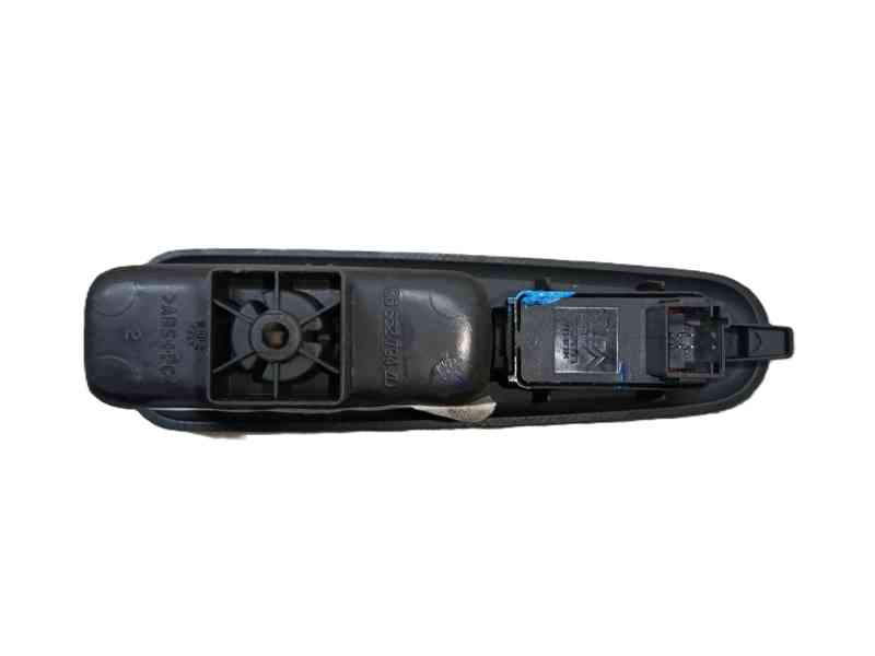 Recambio de mando elevalunas trasero derecho para peugeot 5008 premium referencia OEM IAM 6490X7 96652794ZD 