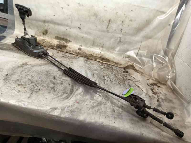 Recambio de palanca cambio para skoda fabia iii (nj3) 1.2 tsi referencia OEM IAM 6Q0711050B 6C0711049F 6C0711266J