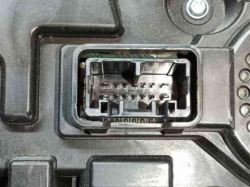 Recambio de cuadro instrumentos para toyota c-hr (_x1_) 1.8 hybrid (zyx10_, zyx11_) referencia OEM IAM 83800F4460 A2C38980602 