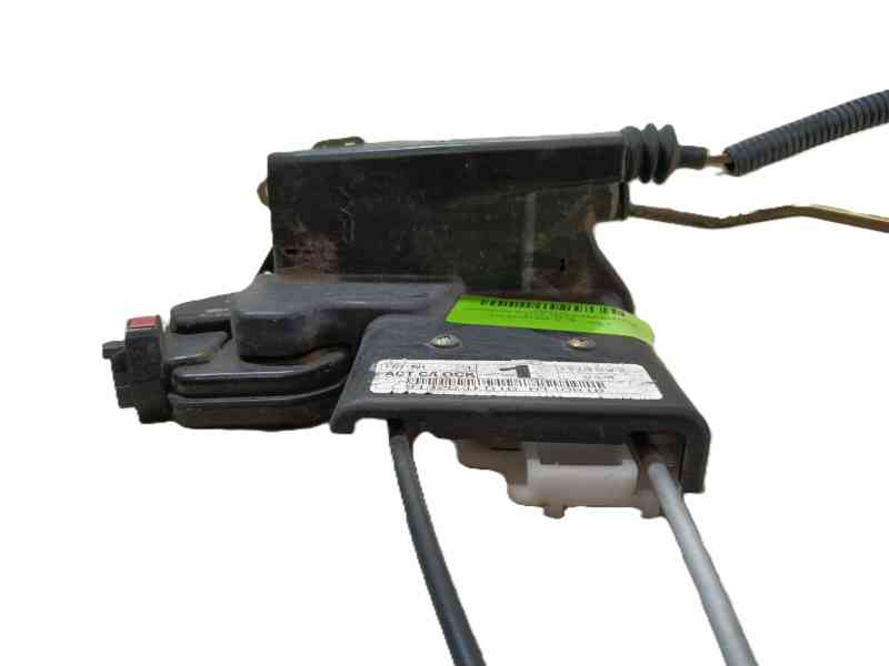 Recambio de cerradura puerta delantera derecha para kia sportage ii (je_, km_) 2.0 crdi referencia OEM IAM 813211F010  