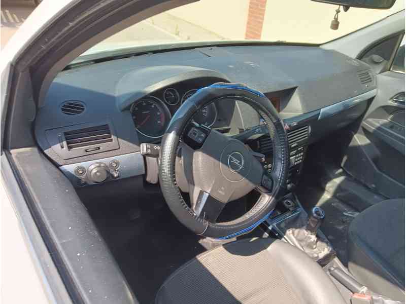opel astra h station wagon (a04) del año 2009