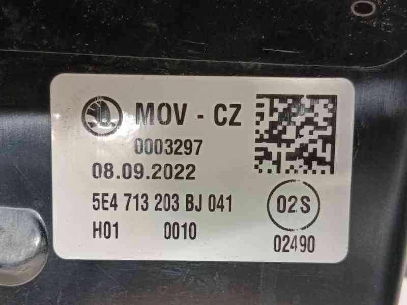Recambio de consola central para skoda octavia iv (nx3, nn3, pv3) 1.5 tsi referencia OEM IAM   