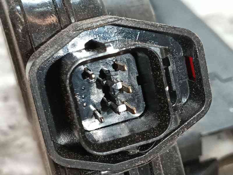 Recambio de cerradura puerta delantera izquierda para kia sportage ii (je_, km_) 2.0 crdi referencia OEM IAM 813111F010  