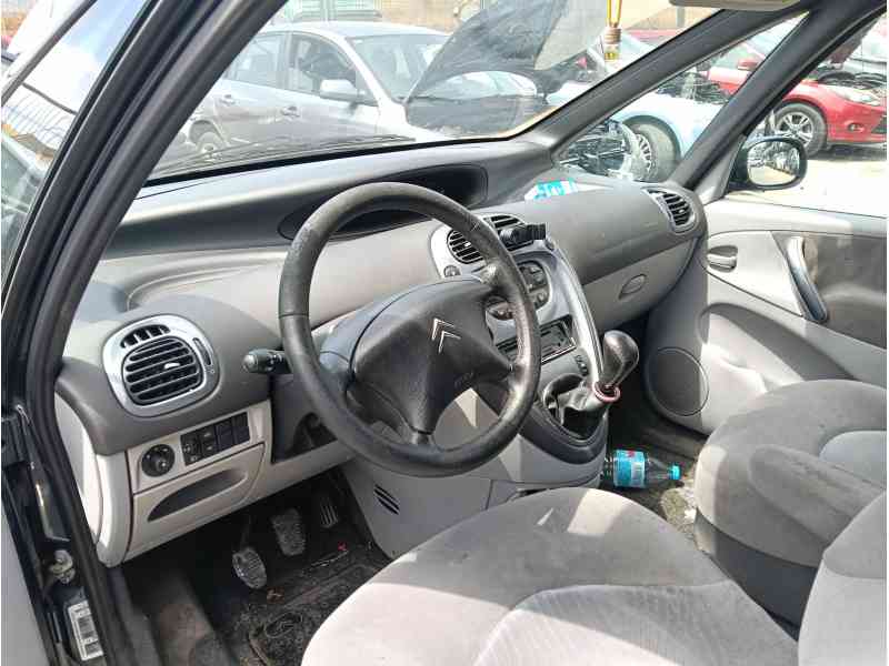 citroën xsara picasso (n68) del año 2004
