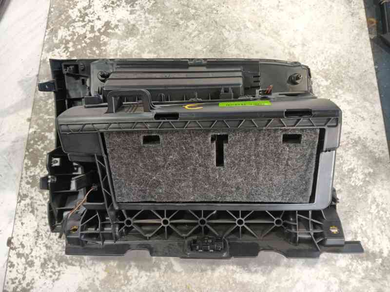 Recambio de guantera para skoda octavia iv (nx3, nn3, pv3) 1.5 tsi referencia OEM IAM 5E48571219B9  