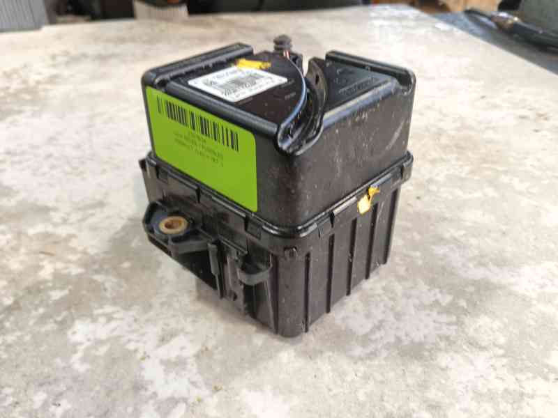 Recambio de caja reles / fusibles para renault clio v (b7_) 1.6 e-tech 145 (b7mu) referencia OEM IAM   
