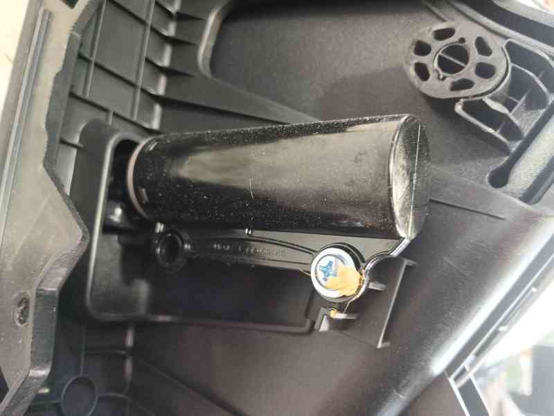 Recambio de guantera para kia niro ii (sg2) 1.6 gdi plug-in hybrd referencia OEM IAM 16800202ZD / 16800201ZD  