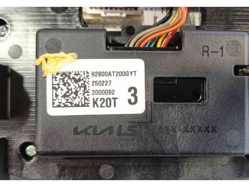 Recambio de luz interior delantera central para kia niro ii (sg2) 1.6 gdi plug-in hybrd referencia OEM IAM 6362Q2  