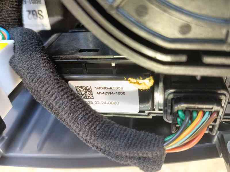 Recambio de consola central para kia niro ii (sg2) 1.6 gdi plug-in hybrd referencia OEM IAM   
