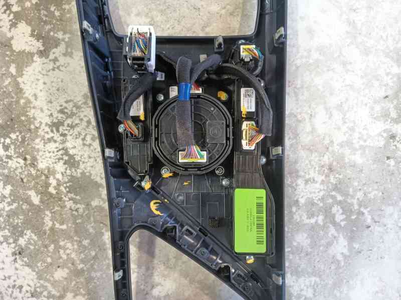Recambio de consola central para kia niro ii (sg2) 1.6 gdi plug-in hybrd referencia OEM IAM   