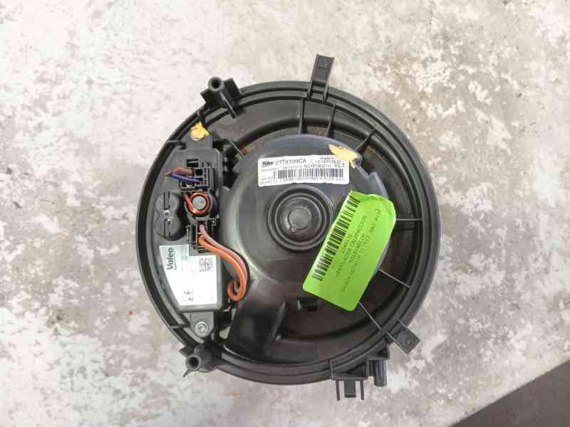 Recambio de ventilador calefaccion para skoda octavia iv (nx3, nn3, pv3) 1.5 tsi referencia OEM IAM 5Q1819021H  