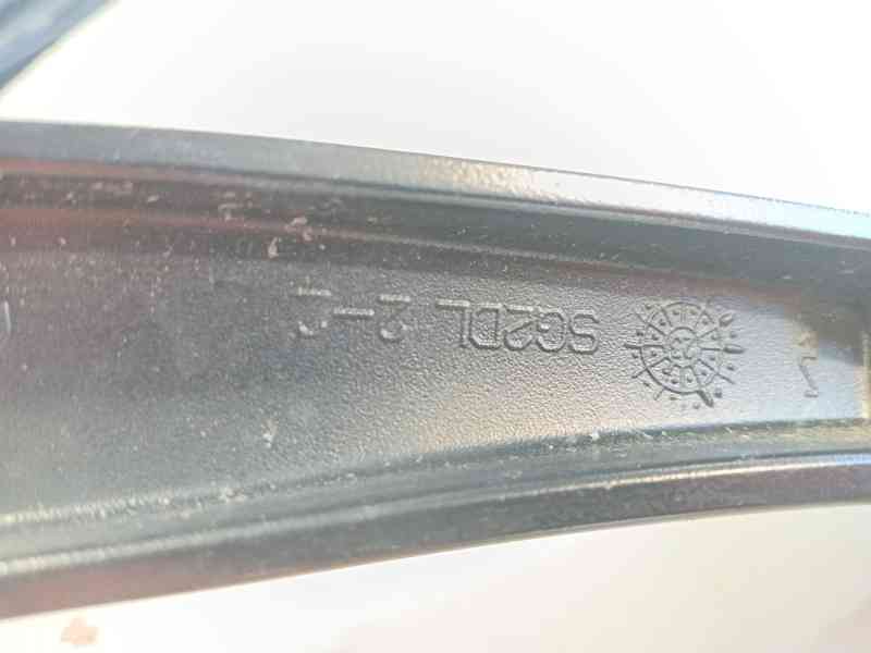 Recambio de brazo limpia delantero izquierdo para kia niro ii (sg2) 1.6 gdi plug-in hybrd referencia OEM IAM   