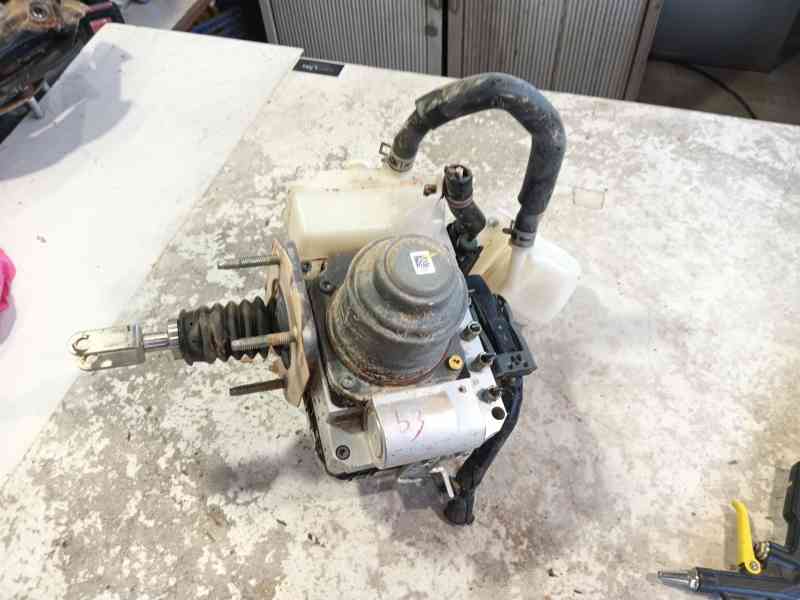 Recambio de bomba freno para mazda 3 hatchback (bp) 2.0 skyactiv-g (bp5h, bp6h) referencia OEM IAM   