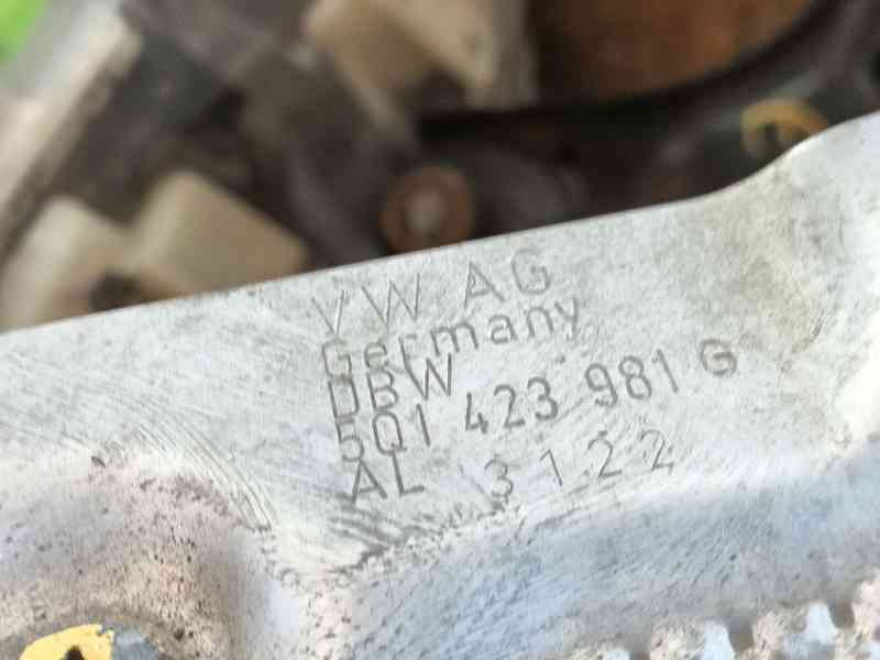 Recambio de cremallera direccion para skoda octavia iv (nx3, nn3, pv3) 1.5 tsi referencia OEM IAM 5WB423055D  