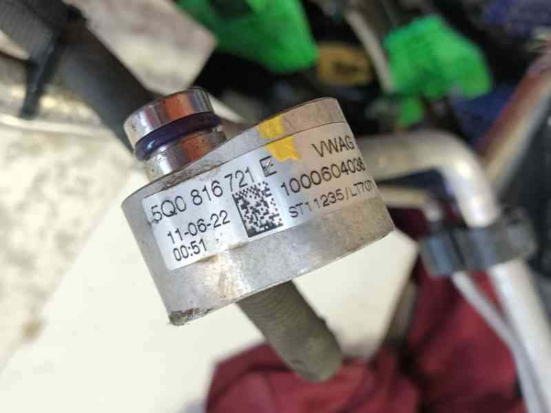 Recambio de tubos aire acondicionado para skoda octavia iv (nx3, nn3, pv3) 1.5 tsi referencia OEM IAM 5Q0816721E / 5WA816741  