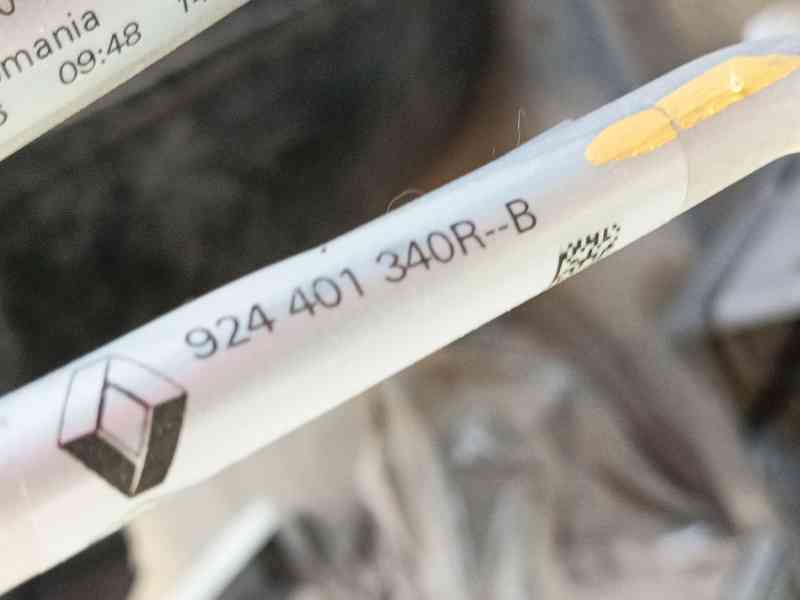Recambio de tubos aire acondicionado para renault clio v (b7_) 1.6 e-tech 145 (b7mu) referencia OEM IAM   