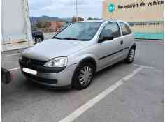opel corsa c (x01) del año 2002
